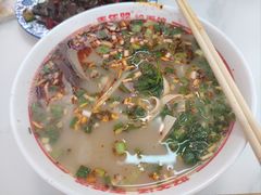 -青年路烩面馆(绿地世纪城店)
