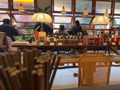 -银米·云南传统过桥米线(双廊黑金冠店)