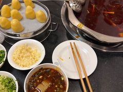 -冯记香辣兔火锅(茶店子总店)