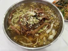 -鹍记特色牛杂面