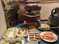 -邹开喜·小海鲜醉鸡煲·潮汕鲜切牛肉店(襄阳北路店)