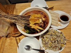 -嘉州叶婆婆钵钵鸡(建设路店)