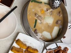 -肥仔文澳门猪骨煲(南京西路店)