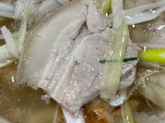 -金卯白肉罩火烧