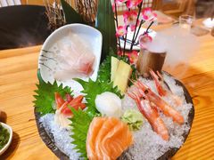 三文鱼刺身-鲁山人日本料理·放题·套餐(松卫北路店)