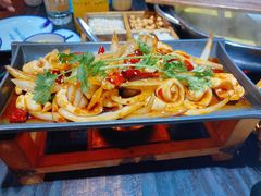 爱上鱿鱼-凤凰山斑鱼馆(恭城店)