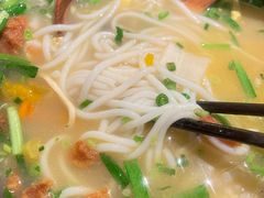 -良米山·云南野生菌过桥米线(上海首店)