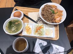 -熊吞·大碗丼烧肉饭(西市场嘉华店)