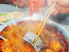 -渝大龙重庆火锅(温泉月亮湾店)