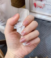 -兔兔妹款式美甲美睫