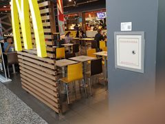 -麦当劳(宁波火车高铁站店)