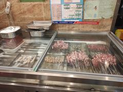 -老东镇啤酒屋海鲜加工·蒸汽海鲜·海鲜烧烤(台东店)