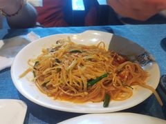 -香巴拉云南餐厅(华莱坞店)