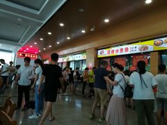 等位区-华中农业大学-荟园餐厅