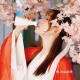 魔都探店│比网红展还好拍？神仙摄影棚了解一下
