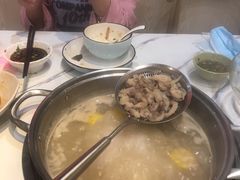 -牛鲜胜·潮汕牛肉自助火锅(番禺市桥店)