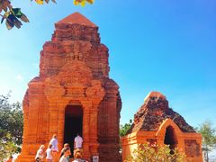 景点-婆萨努占婆塔