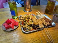-喝丢一只鞋海鲜烧烤·海肠捞饭(文体街店)
