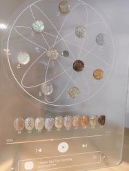 -灰姑娘美甲美睫馆