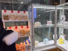 -焙丽拾光(麦凯乐直营店)