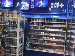 -阳光小玛特便利店(华府天地购物中心店)