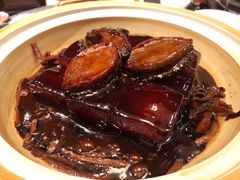 鲍鱼红烧肉-杭州西子湖四季酒店·金沙厅