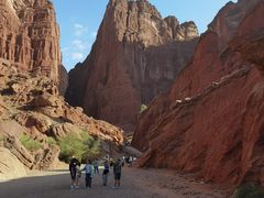 -天山神秘大峡谷