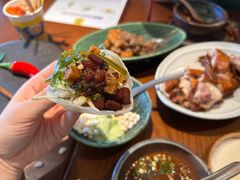 -包整·丝娃娃(一览甲秀楼风景店)