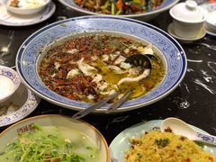 酸菜鲈鱼-陆小凤四川料理(北京路店)