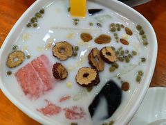-老何家后安粉·糟粕醋海鲜火锅(三亚湾椰梦长廊店)