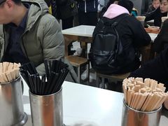 大堂-清真·方中山胡辣汤(兴华北街店)