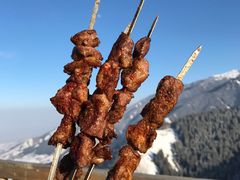 -丝绸之路山地度假区滑雪场