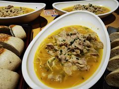 -渝信川菜 · 川味家常菜(财富购物中心店)