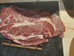 大块牛排肉-正宗齐齐哈尔烤肉·齐牛哥鲜切炭火烤肉(杭州总店)