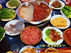 -重庆楊門机场老火锅(20年老店两路总店)