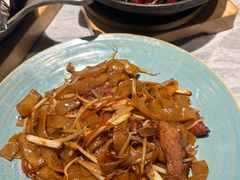 -鹿港小镇(霄云店)