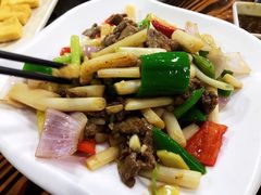 -大富蚝乌东哥饭店·石锅鱼杂·柠檬鸭(革新路店)