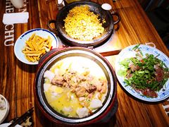 老坛酸汤鲜芋鸡-百年神厨·地道川菜(清江西路店)