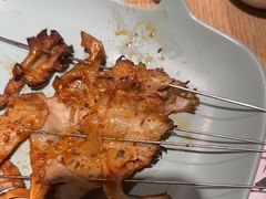 -街角等你.大连海鲜烧烤.经典铁板海鲜串(西安路店)