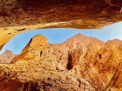 -天山神秘大峡谷