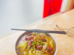 牛腩米粉-卓雅桂林米粉