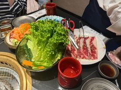 -山川小町·极番烧肉(新地假日广场店)