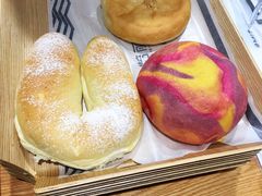 -焙丽拾光(麦凯乐直营店)