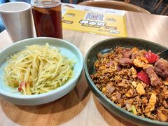 -宏状元现熬粥·京味菜(黄寺大街店)