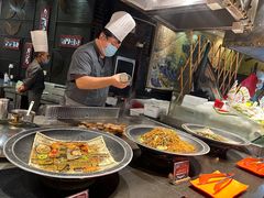 -四海一家自助餐(益田假日广场店)