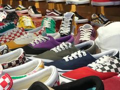 -五环Outlets(高新工厂店)