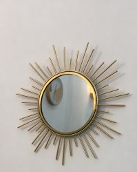 -苗医生专业祛痘·皮肤管理