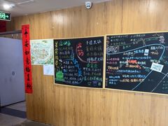 -闲隅江景艺术酒店(解放碑洪崖洞总店)
