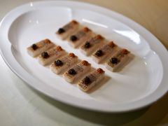 烟熏小黄鱼-屋里厢上海菜馆