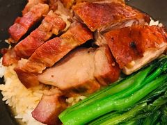 烧味双拼饭-石板街港澳冰室(天环店)
